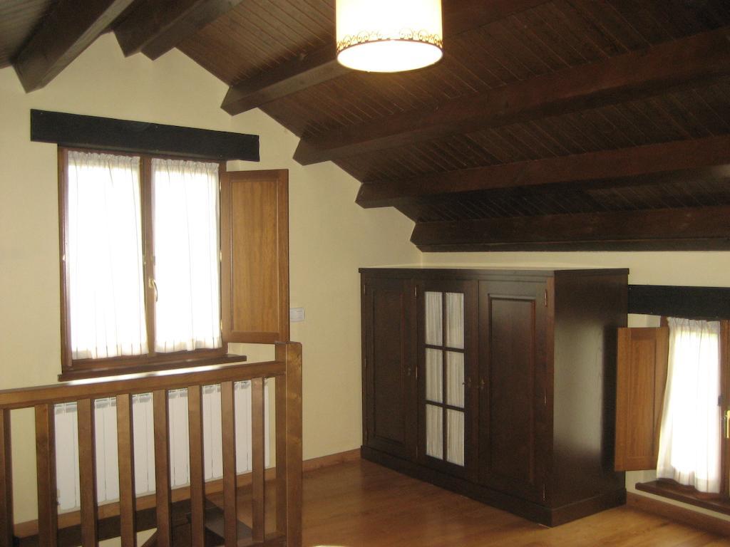 Apartamentos Rurales Romallande Puerto de Vega Kültér fotó
